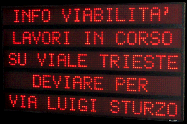 display a led a messaggio variabile, insegne luminose, pannelli multiriga